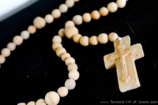 Clay Rosary, 2010 O5H4260.jpg